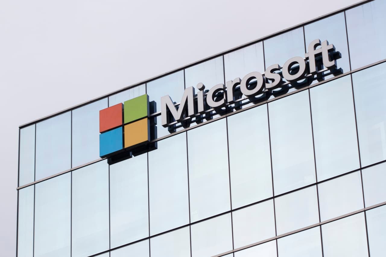 Microsoft’s stock is charging back. Here’s the case for it to rally another 30%.