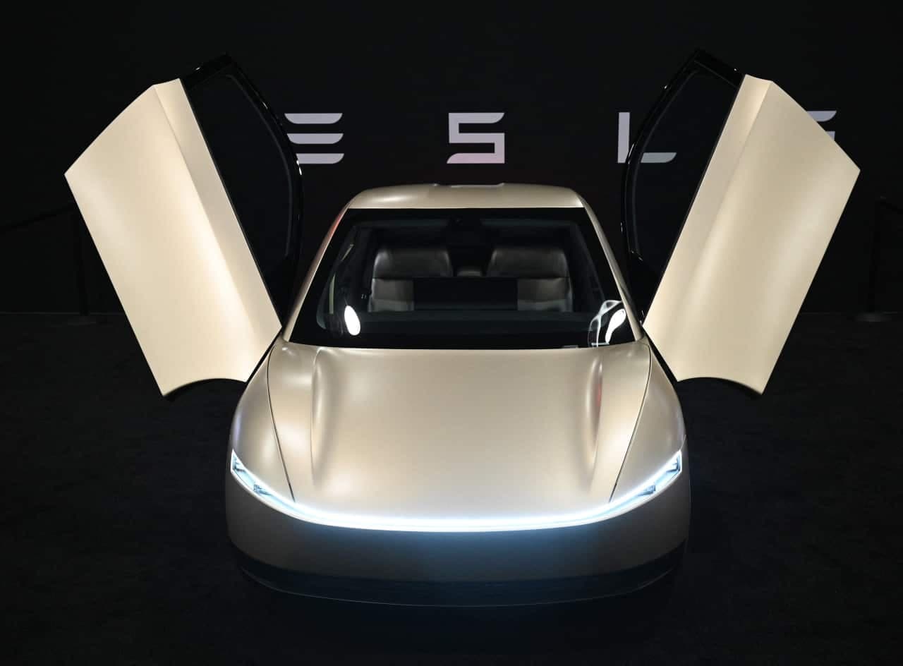 Tesla’s stock is leading S&P 500 gainers as investors prepare for a Cybercab launch