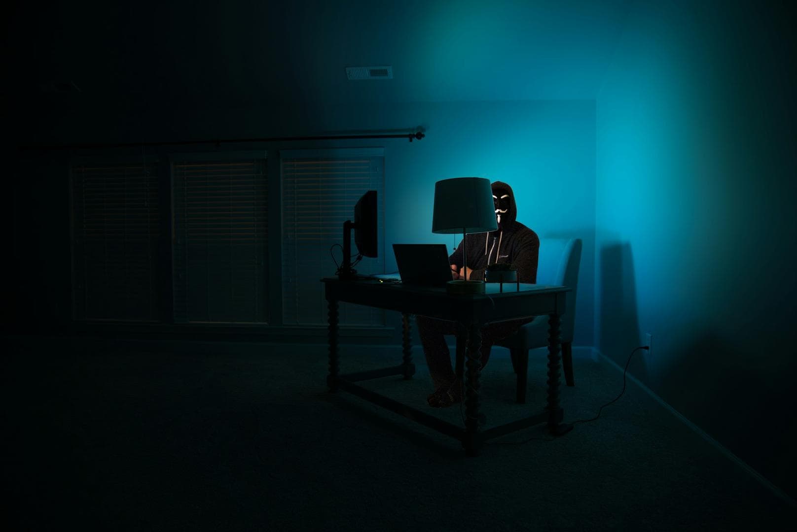 Coldcard hacker moves $7.7 million in BTC, 45% of bitcoin stolen in third attack wave