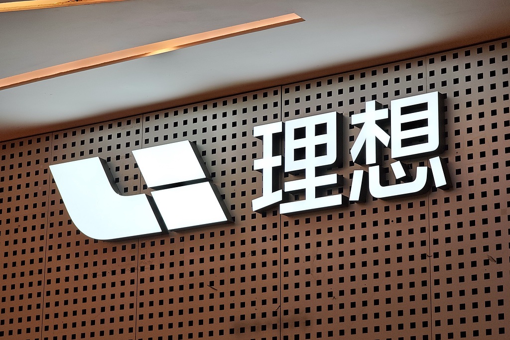 理想首谈电池品牌争议:不管谁家电池,都是理想汽车兜底