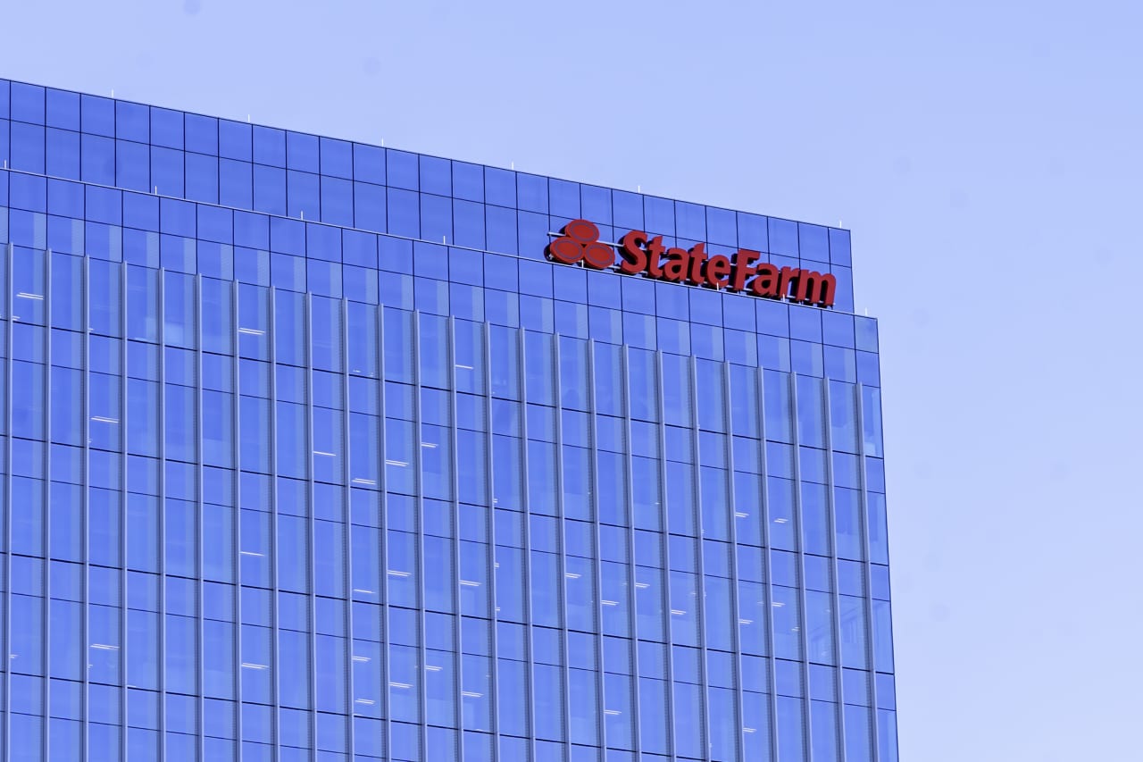 Can you get a piece of State Farm’s $5 billion cash-back dividend? Here’s how to check.