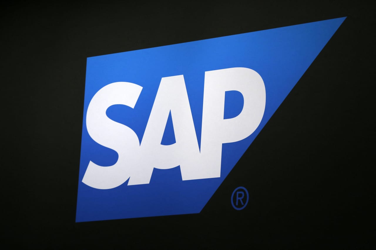 SAP stock slumps as UBS downgrades stock on ‘slow’ move into AI