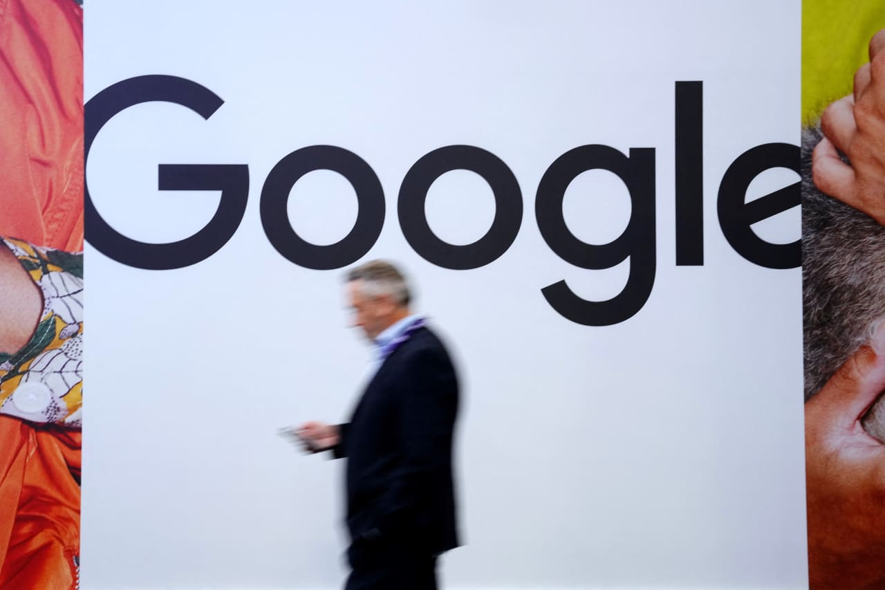 Alphabet’s stock slump is a ‘tactical buying opportunity,’ according to one analyst