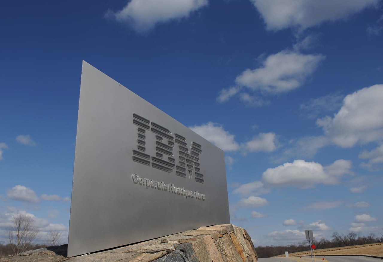 IBM workers pay a $400 million price for investing in company stock