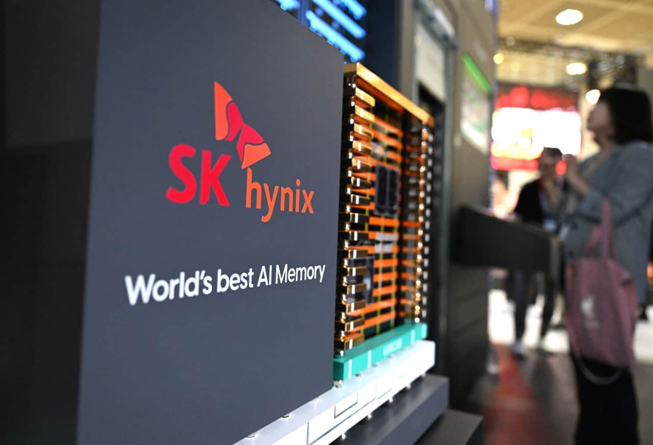 As SK Hynix lands in the U.S., here’s why investors should be wary of the chip sector’s ‘bubblelike’ volatility